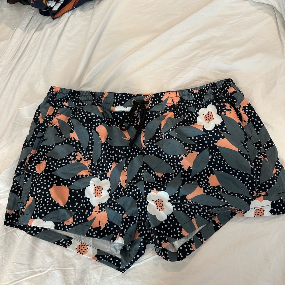 2eros swim trunks excellent condition worn once size L